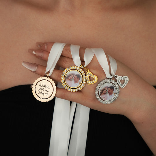 Engagement Gift Bouquet Pendant Photo Heart Keychain