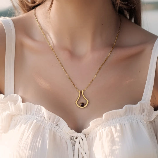 Fan-Shaped Style Projection Necklace