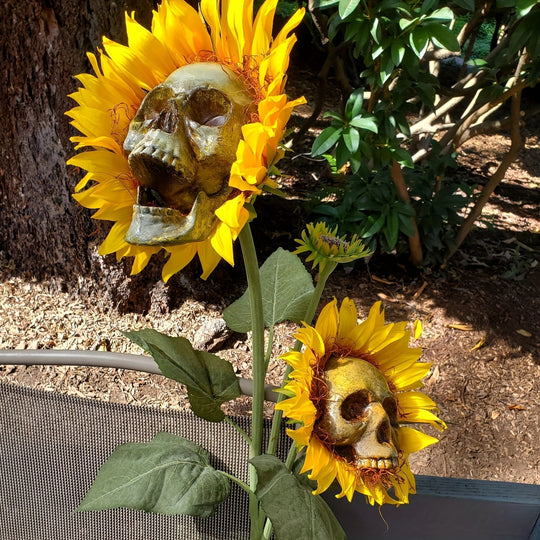 Handmade Halloween Sunflower Skull Decoration with Durable Plastic