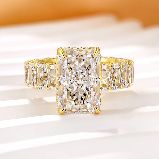 Gorgeous Radiant Cut Engagement Ring For Women In Sterling Silver