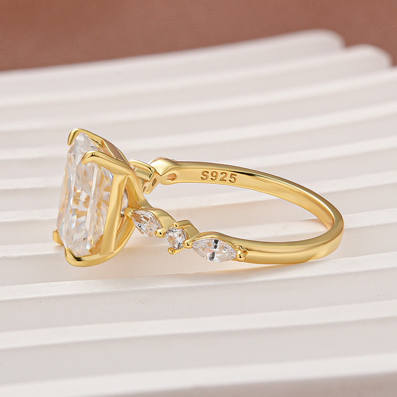 Sparkle 3.5ct Radiant Cut Engagement Ring For Women In Sterling Silver