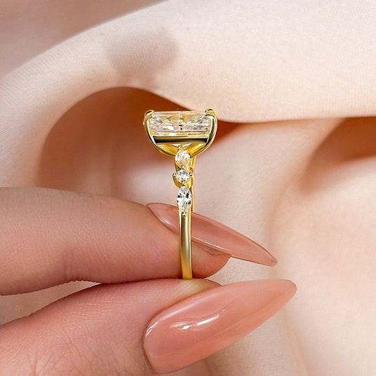 Sparkle 3.5ct Radiant Cut Engagement Ring For Women In Sterling Silver