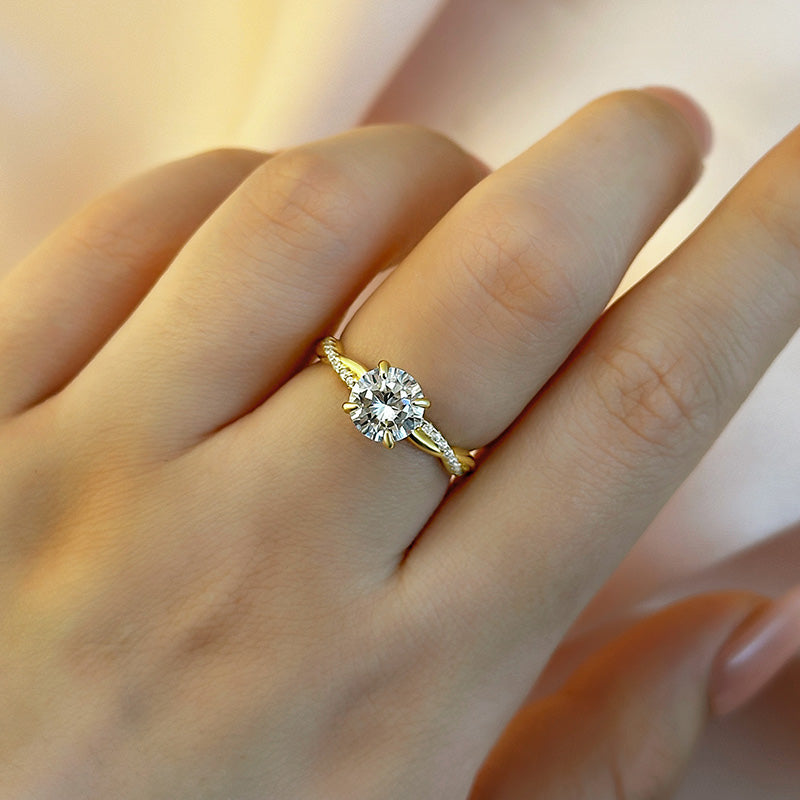 Twist 1.25 Carat/2.0 Carat Round Cut Promise Ring For Her In Sterling Silver