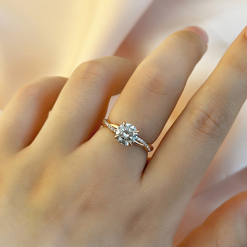 Twist 1.25 Carat/2.0 Carat Round Cut Promise Ring For Her In Sterling Silver