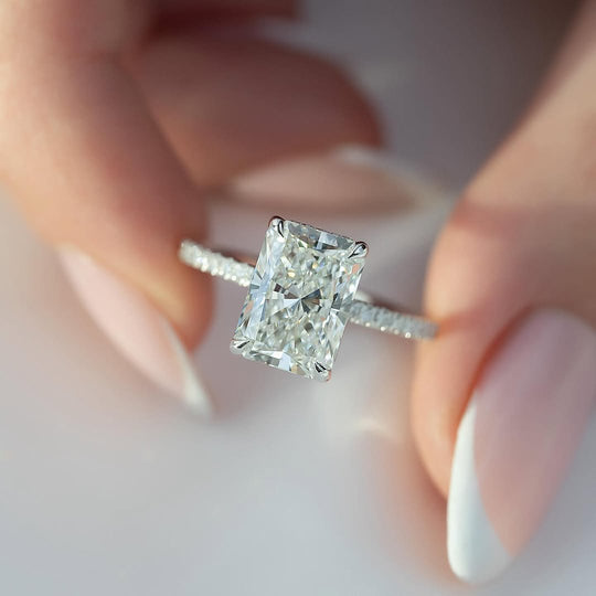 Elegant Radiant Cut Engagement Ring For Women In Sterling Silver