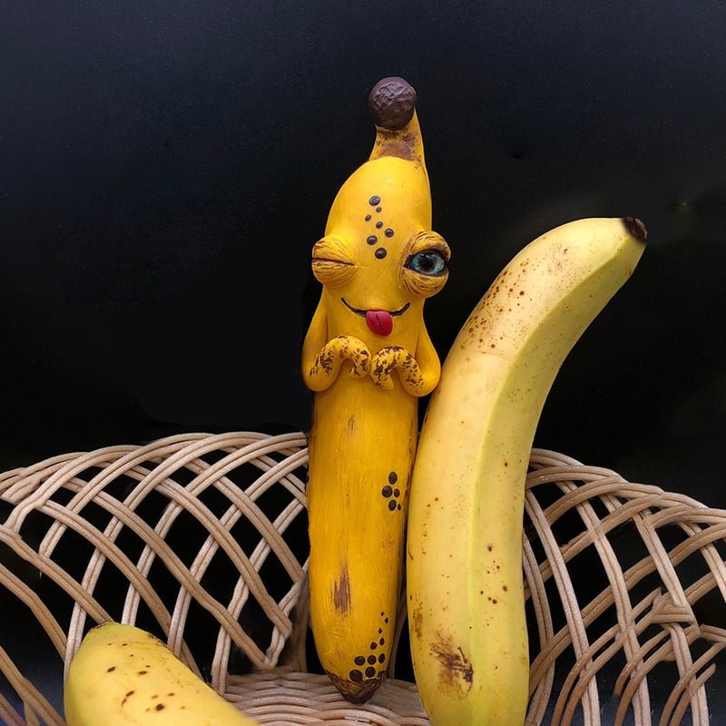 🍌 Halloween Funny Banana Resin Figurines with Googly Eyes