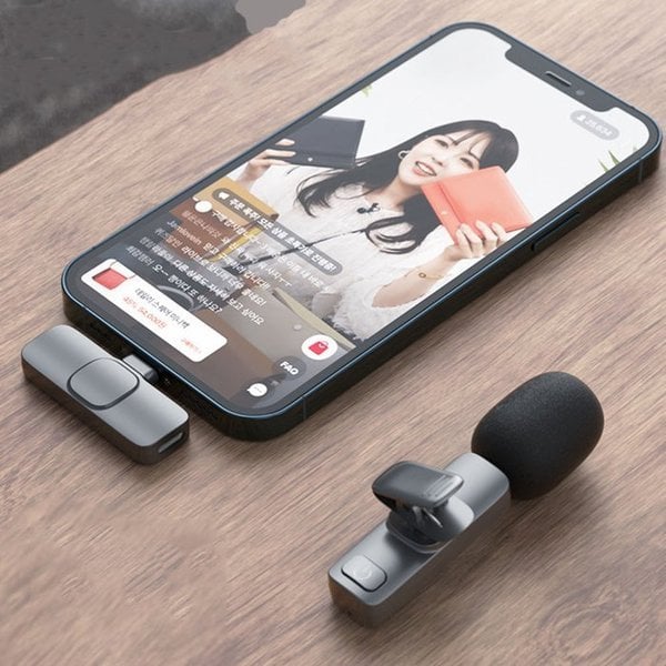 Wireless Lavalier Lapel Go Clip Microphone