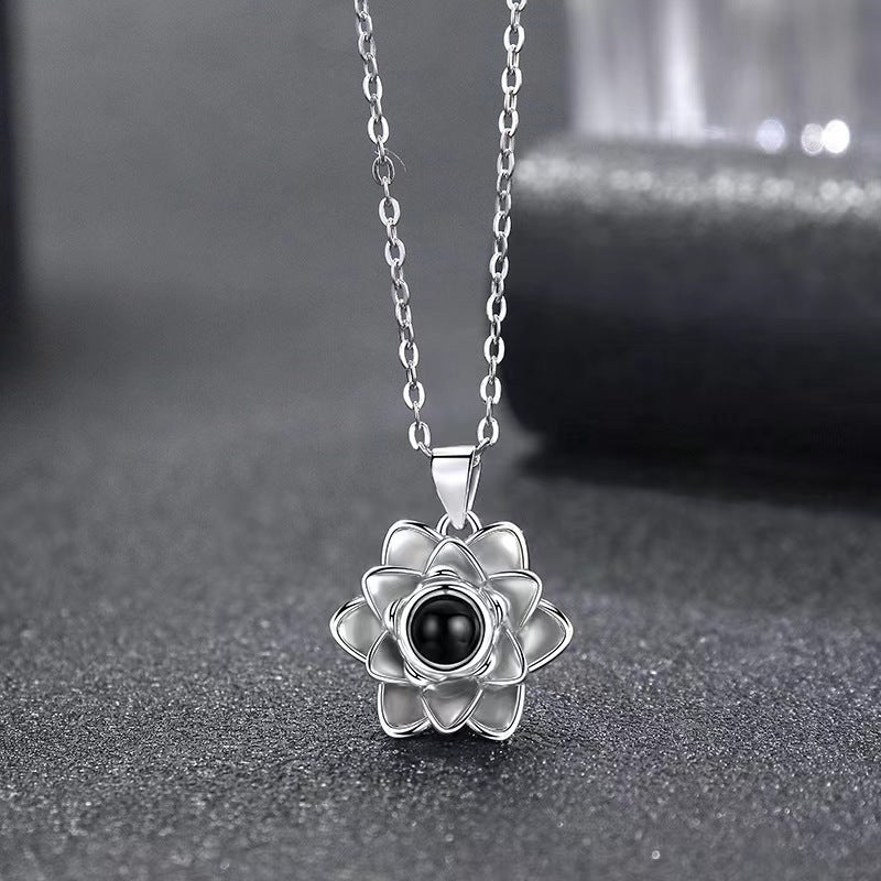 Flower Projection Necklace Personalized Photo Necklace Creative Gift