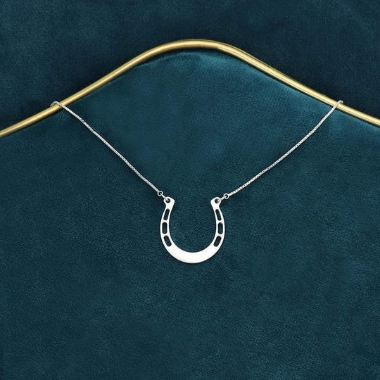 Christmas Gift lucky Horse Shoe Pendant with Cable Chain Silvery Necklace MelodyNecklace