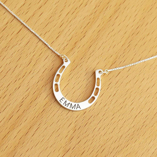 Christmas Gift lucky Horse Shoe Pendant with Cable Chain Silvery Necklace MelodyNecklace