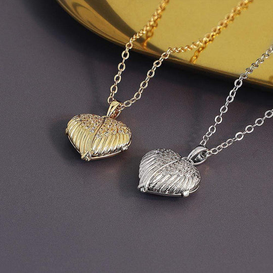 Christmas Gift Openable Angle Wing Heart Photo Necklace Necklace MelodyNecklace