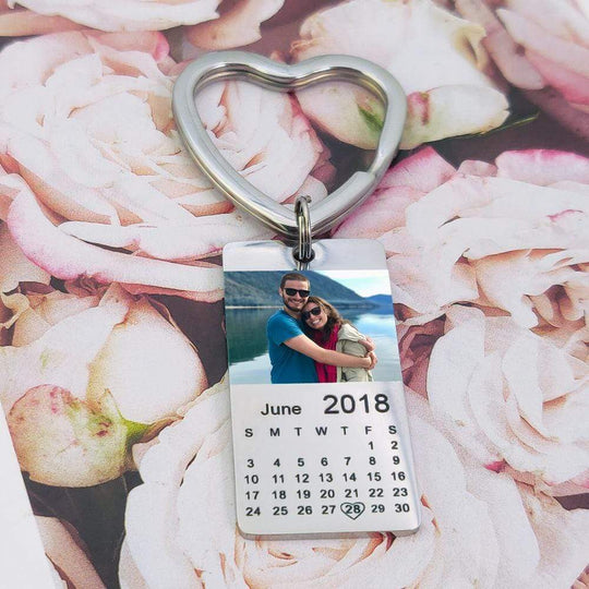 Christmas Gift personalized colour photo calendar keychain love date gift Keychain MelodyNecklace