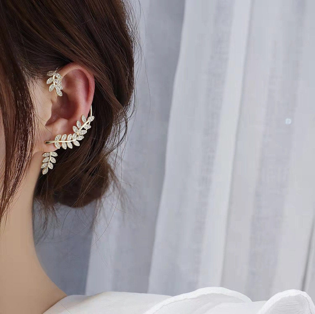 FANCY LEAF EAR CUFF STAY FANCY