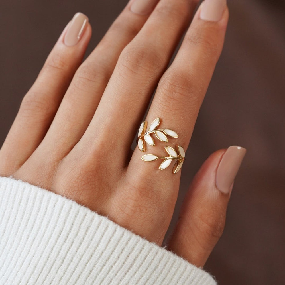 Gold Leaf Ring - Beautiful Earth Boutique