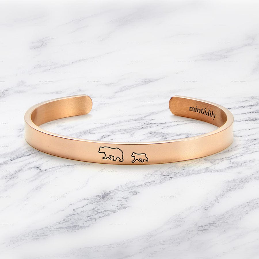 Mama Bear & Her Baby Bears Engraved Personalizable Cuff Bracelet Bracelet For Woman MelodyNecklace