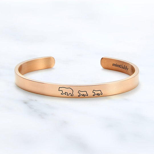 Mama Bear & Her Baby Bears Engraved Personalizable Cuff Bracelet Bracelet For Woman MelodyNecklace