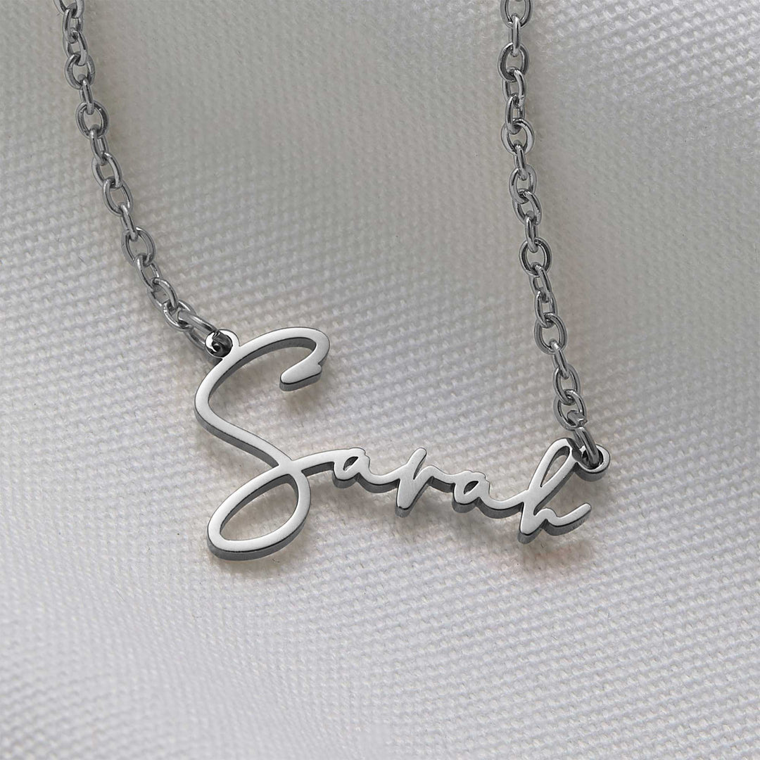 Monroe Name Necklace Necklace MelodyNecklace