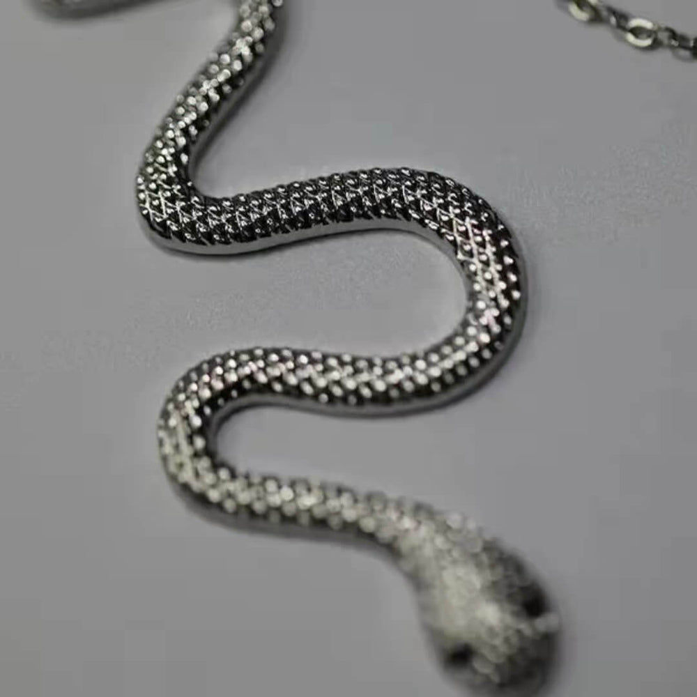 Slytherin Snake Leg Chain STAY FANCY