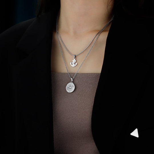 WOMENS COMPASS PENDANT NECKLACE Quillingx